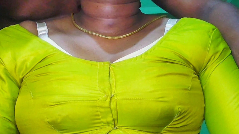 Desi Mohini: Fuuuuck Wtf MILF Kavita Bhabhi