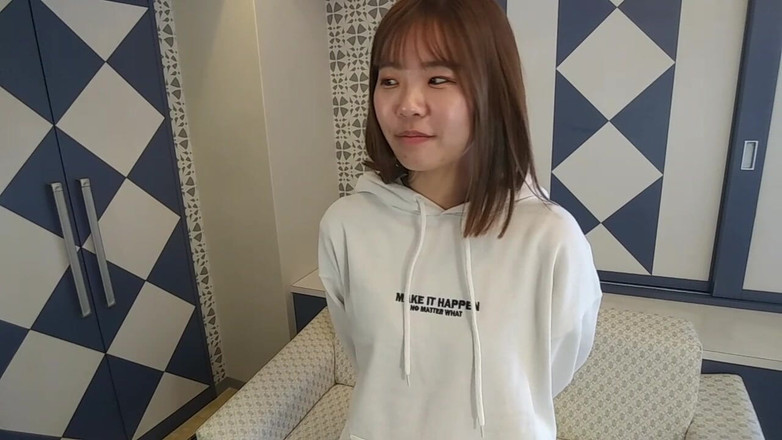 tomometal65: - Complete First Shot! Rei-chan, 20 Years Old, Who Is Nervous!...