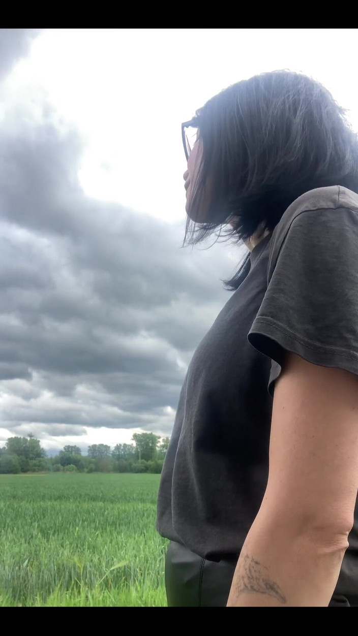 Shione Cooper: Fumer avant de tirer dans ma camionnette dehors 