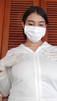 Guanti in Lattice E Maschera Operatoria (mangiata Di Sborra)