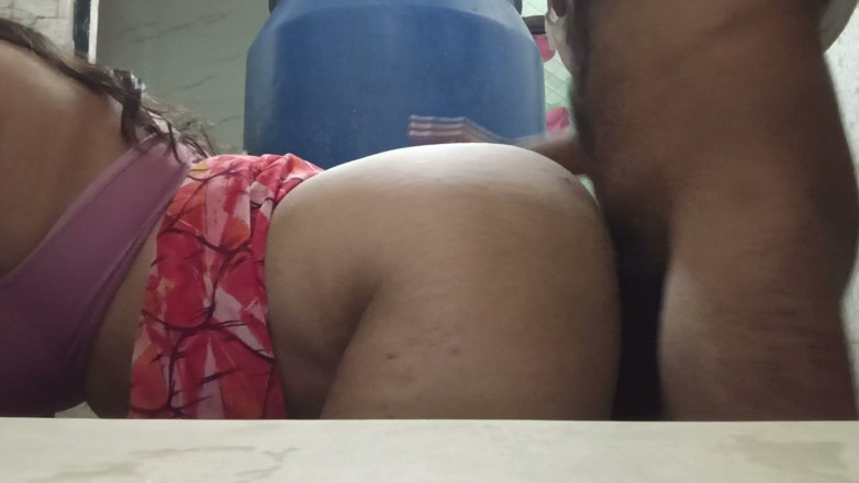 Zyan_rocky: Left the stepmother in the kitchen; the stepmother sucked.