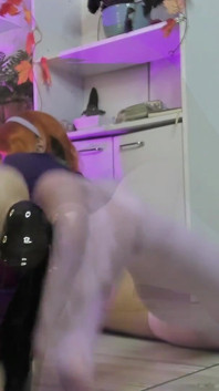 Cosplay Daphne Oily Footjob with Pantyhose Taser
