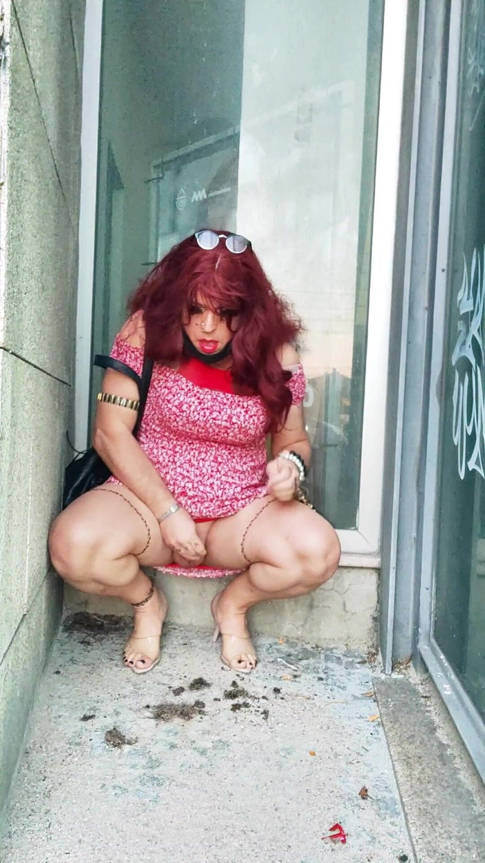 Joana Love: Joanalovets Mempersembahkan Hari yang Gila