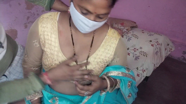 Yourgeeta8899: Baldız dinleniyordu, çıplak vücudunu gördükten sonra penisim ereksiyon oldu.