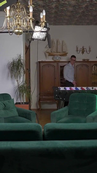 Đi lớn và đừng về nhà