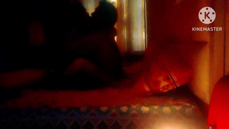 Ankita10000: 蜜月之夜哥与大黑第1部分