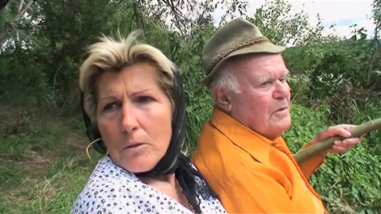 Old PIGS XXX: Nasty blonde teen gets off at the sight of an...