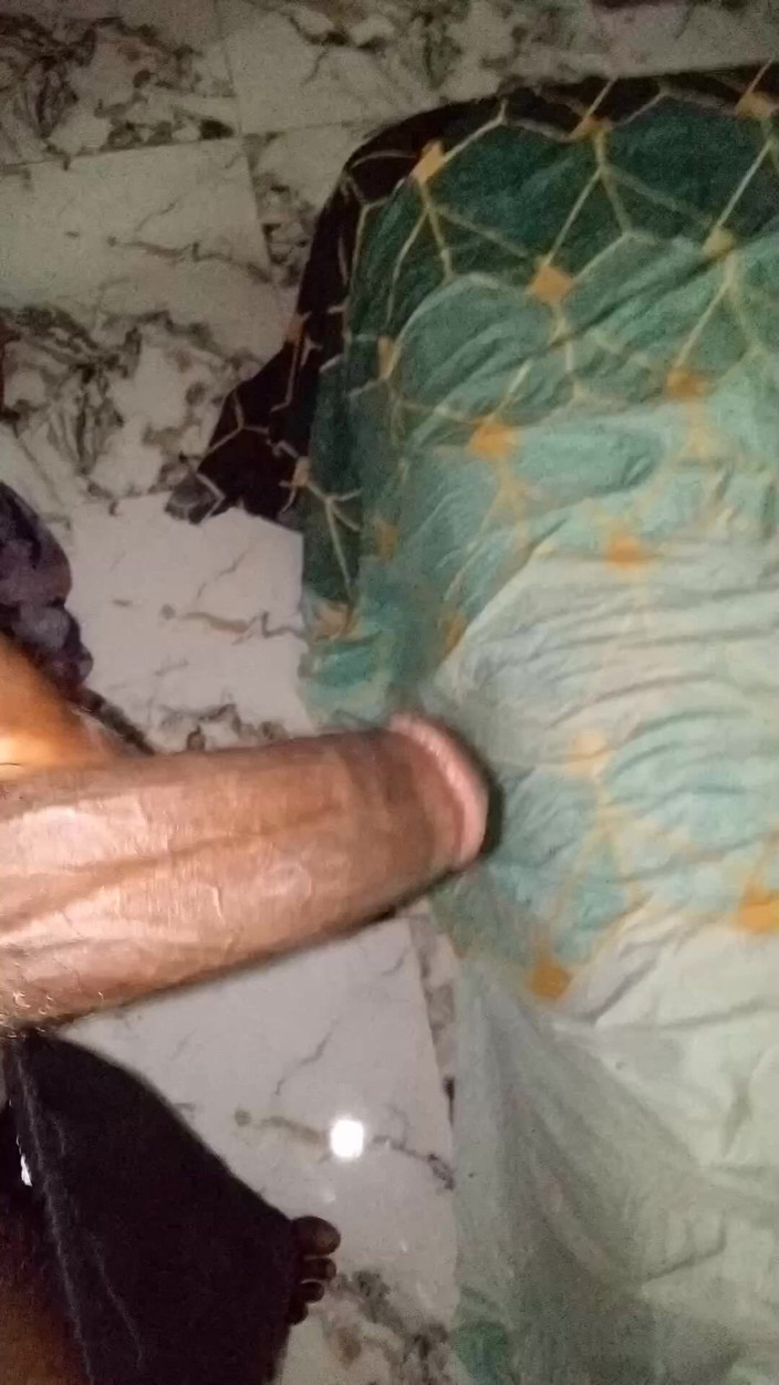 Londiq girls: Labbra Grasse Figa E Grasso Enorme Cazzo