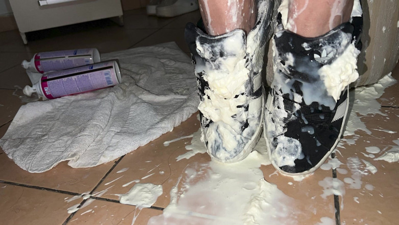 Couple Of Pleasure: Fetish sepatu istri berubah jadi liar: dicambuk sampai dicrot di...