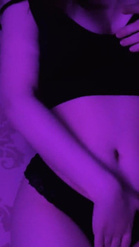 Melhor garota rosa quer foder sua buceta