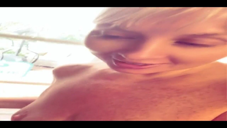 PaintedRose: Yakında.