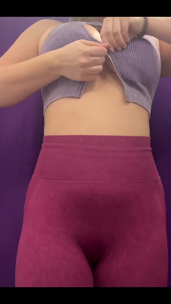 Fox Flame: ヨガの新しい衣装