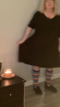 Trans MILF Dancing