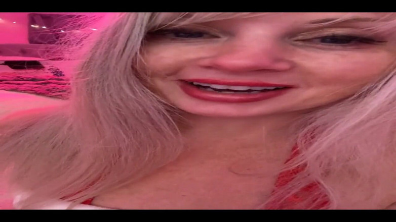 PaintedRose: 743612078274650112.mp4