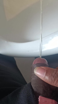 Pee in College - Public - Public Piss - Black Dick Pee. College Piss Show