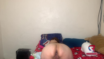 Sexxx Max: My girlfriend sends me a hot video