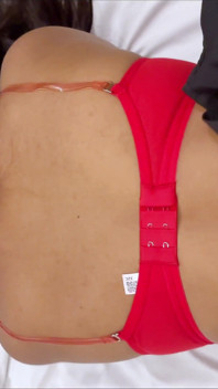 Sexo con hermanastra india en mi habitación de hotel - audio hindi