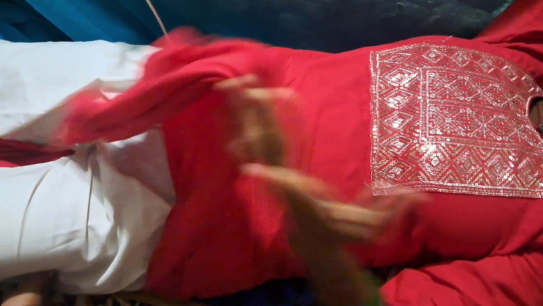 Trilokinath: Индийская сводная сестра дези Falt жаждет члена сводного брата в нижнем удовлетворил ее голодный, трахая ее