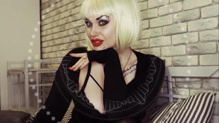 Goddess Misha Goldy: Forte envoûtez ! Tu n'arrêtes jamais de me servir ! Tu seras...