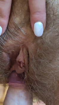 Milchige MILf machte ihre nachbarin hart 4k