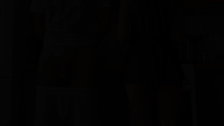 Raina_Lady: Stepmom Ignoring Handjob From Kitchen