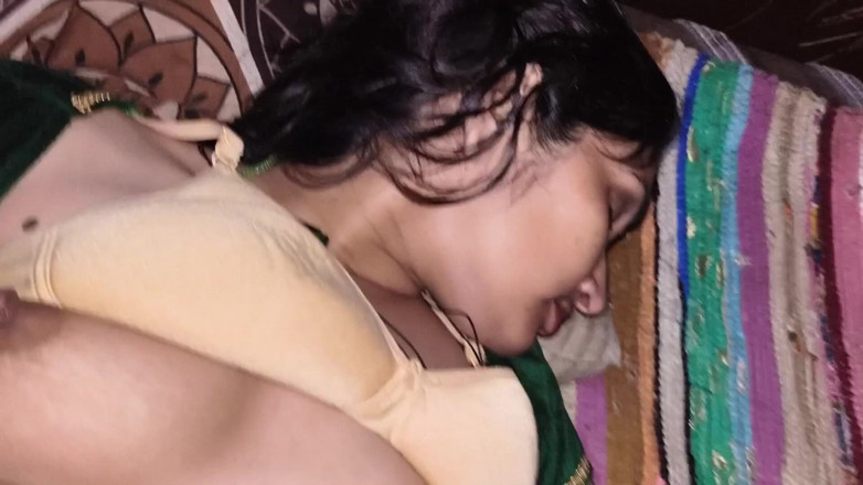 Village studio: Abang ipar menjemput saya ke tempatnya pada waktu malam dan...