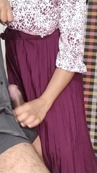 美丽的大继妹勾引和操她的继妹继兄弟，真正的印度语音德西性爱