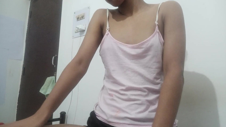 desigirl93: Đừng để tôi một mình