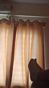 Ateşli erkek arkadaş aldattı ve üvey kız kardeşlerin amının içine boşaldı