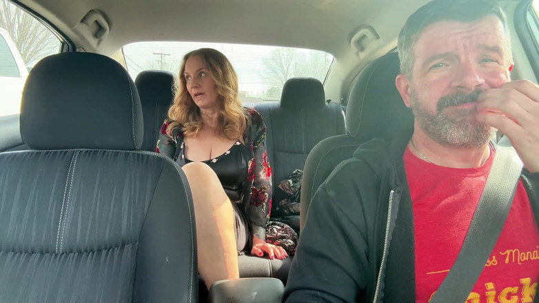 Molly McSquirts: Uber Driver Fucks Me in My Driveway