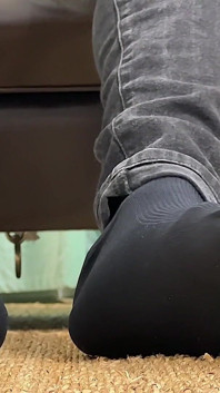 เงี่ยนสุดขีดกับถุงเท้าและเท้าของนาธาเนียล