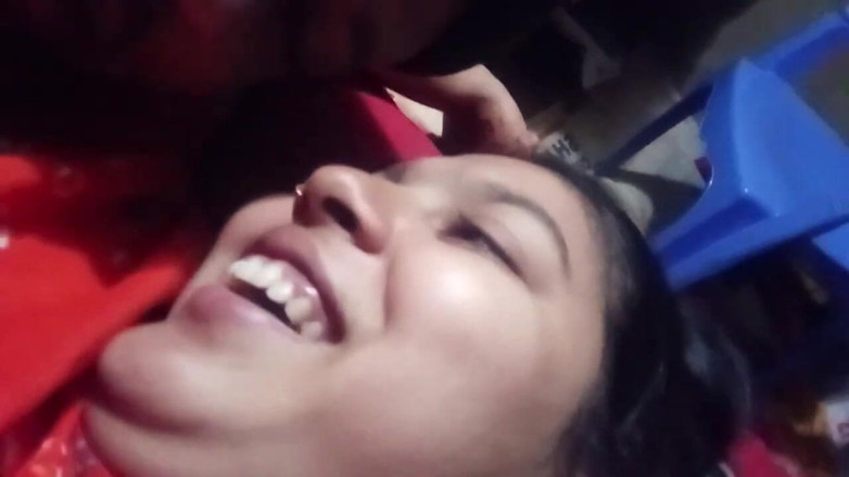 Desivideo: Bangladeshi Beautiful Girlfriend