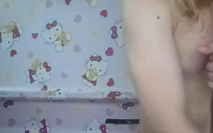 Reynaldo6: The Beautiful Queen Who Masturbates Without a Partner