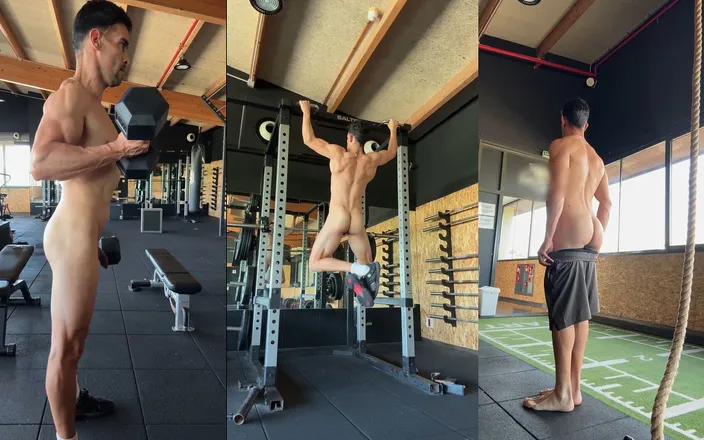 Paul Williams: Naked Training on Public Gym