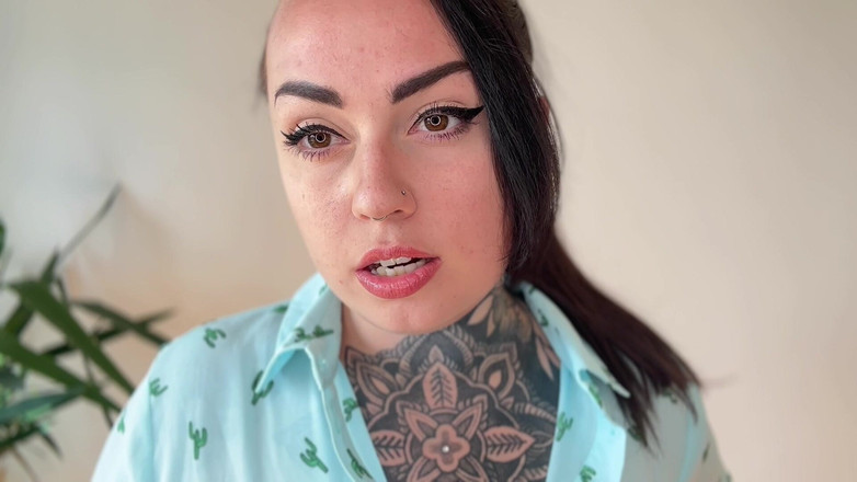 Miss Valentina: Cikgu sembah ketiak