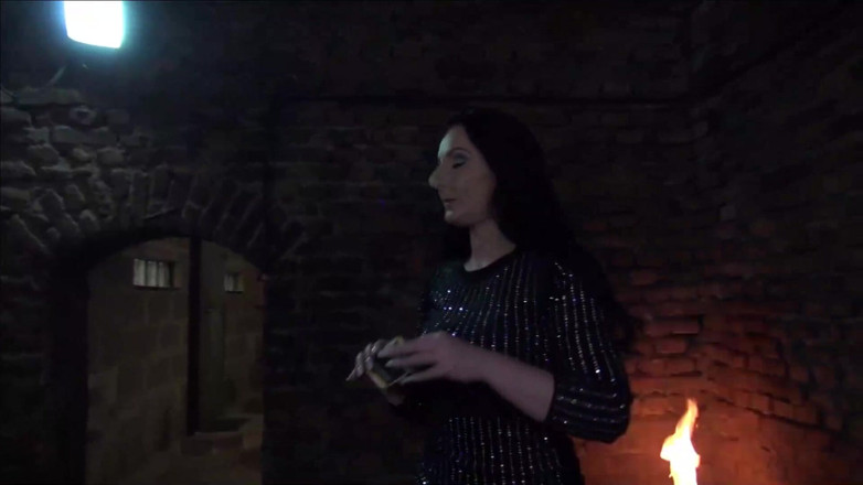 Lady Luciana Di Domizio: Экстремальная пытка члена и члена