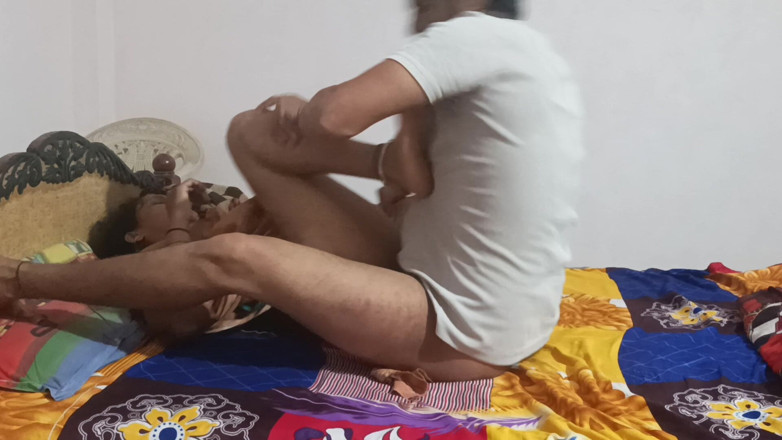 Samesarvice1987: Desi Bhabhi nóng bỏng