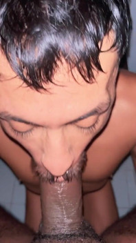 I Lock Myself up with My Neighbor in the Bathroom and Let Myself Be Fucked Like the Whore Inside Me
