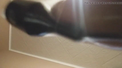 Naxy: Ejaculare cu ou vibrator