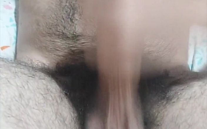 LapijARG: Masturbation dans ma chambre, pénis super riche, poilu et long