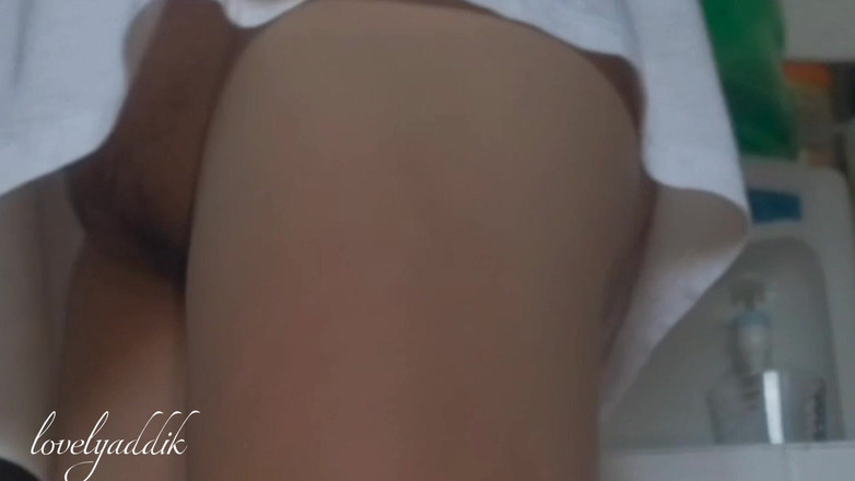 Lovelyaddik: Encher minha buceta na cozinha