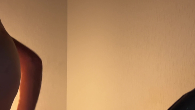 Almaviva: 这个扩张爷爷的屁股，他很喜欢