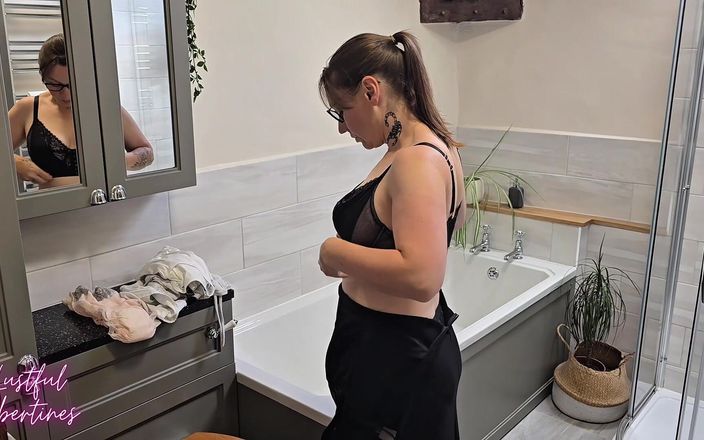 Lustful Libertines: Umilire umilitoare în fața colegului