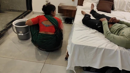 Sexy Komal: While Komal Was Bathing in the Swimming Pool, Her Husband...