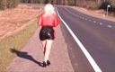 NYLON-HEELS: Moje procházka v kožených šortkách