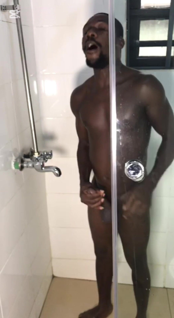 solomonnaija: Fuck the Bad Dick