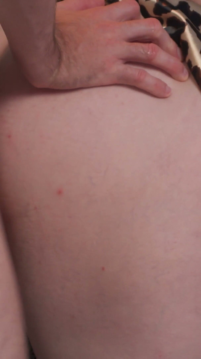 Ronan Rise: Erwischt, BBW mit riesigen natürlichen titten &amp; dickem arsch lutscht großen...
