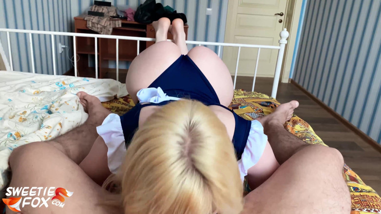 Sweetie Fox: Student djupt ansiktsknull och oral creampie dick PE lärare