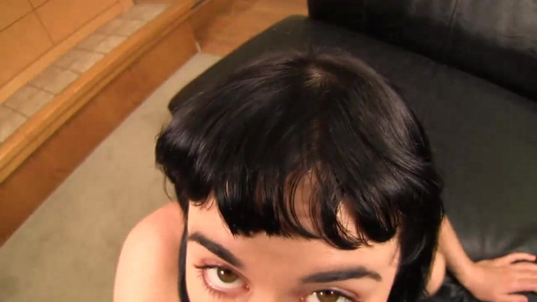 Eros POV - Liberated Eye: このキャスティングソファは有名です(オリーブグラス)バーチャルセックスPOV