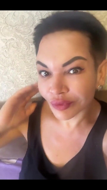 KarmenMilf: Selamat pagi